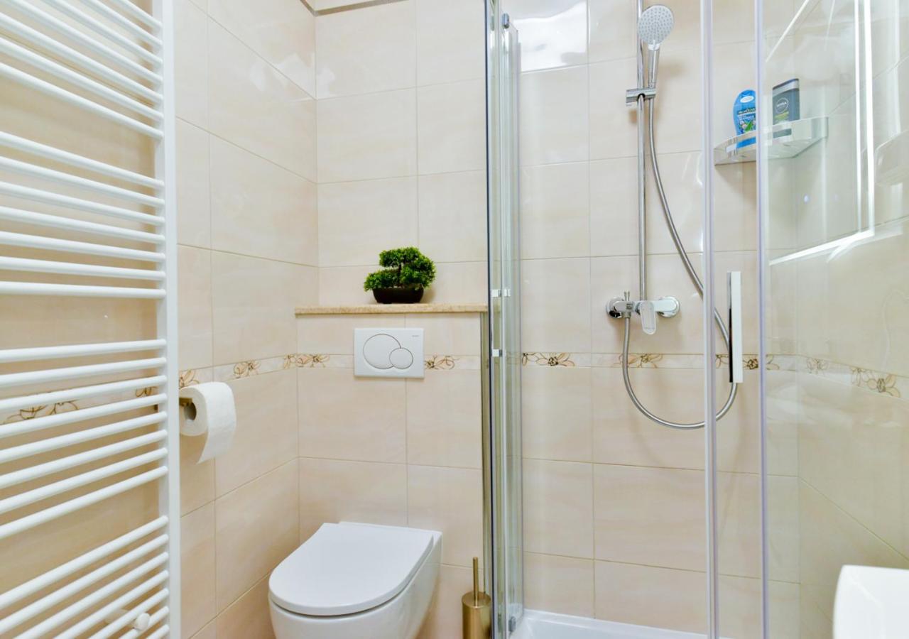 Apartments Leona Умаг Экстерьер фото