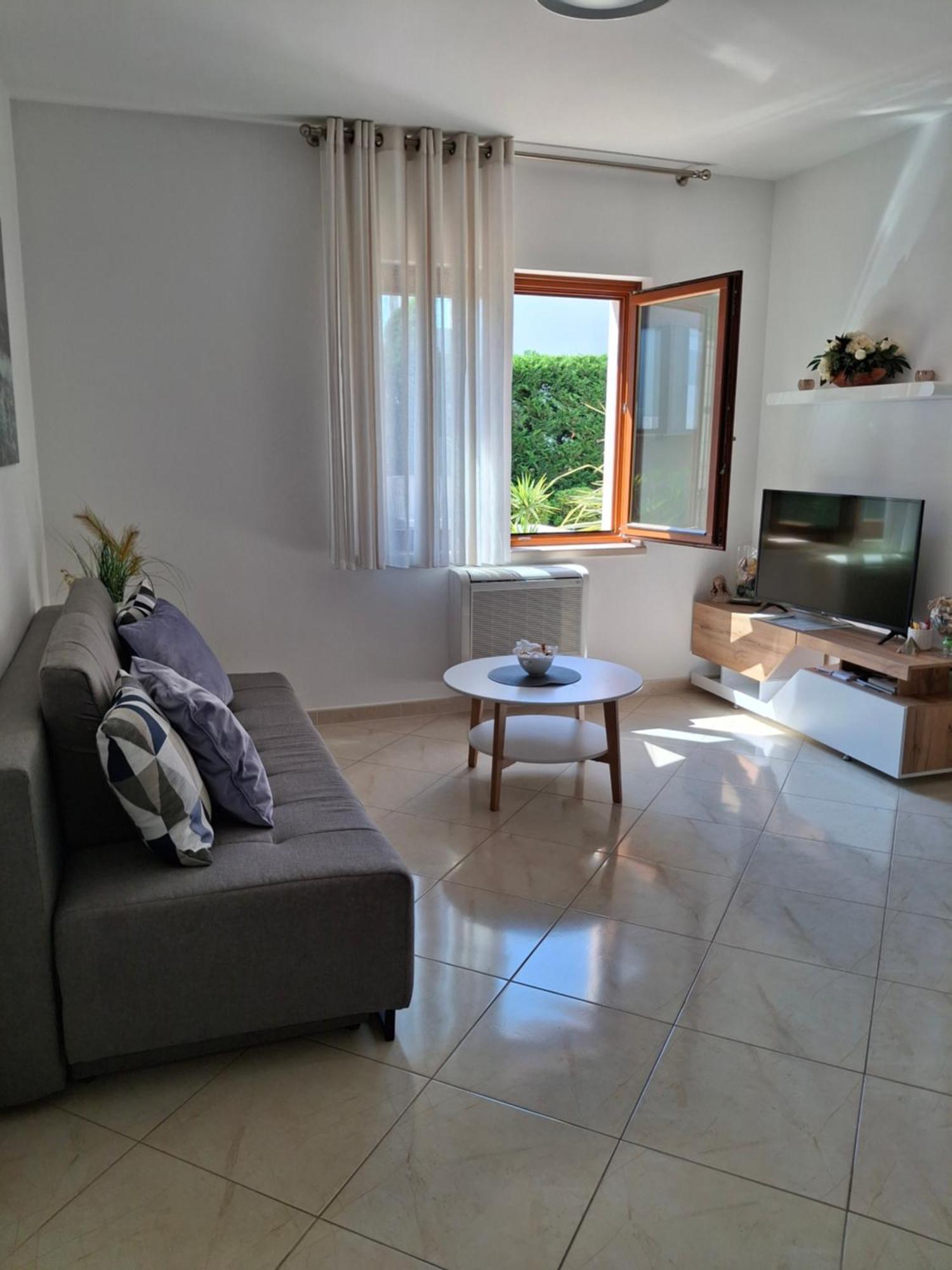 Apartments Leona Умаг Экстерьер фото